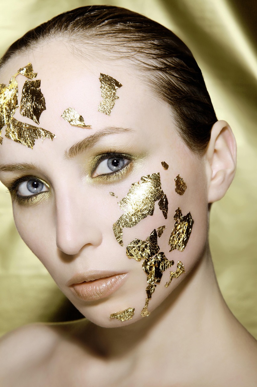 golden, gold leaf, flakes, makeup, make up, luxury, beauty, skin, treatment, skin care, skincare, face, female, woman, model, eyeshadow, mask, brown makeup, brown care, skin care, skincare, skincare, skincare, skincare, skincare
